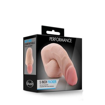 FTM Packer penis met scrotum 