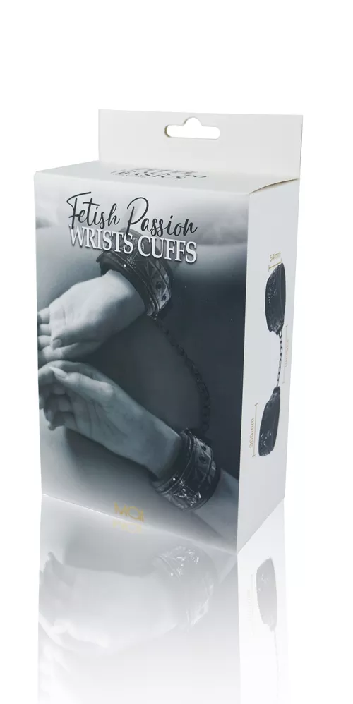 btb-fetish-wrists-cuffs-black