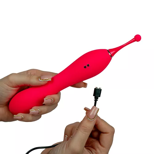Willie Toys - Dubbelzijdige clitoris vibrator + extra opzetstuk opladen