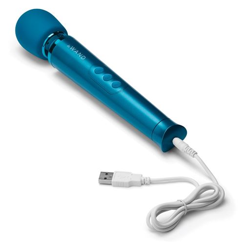 le-wand-petite-rechargeable-vibrating-massager-blue